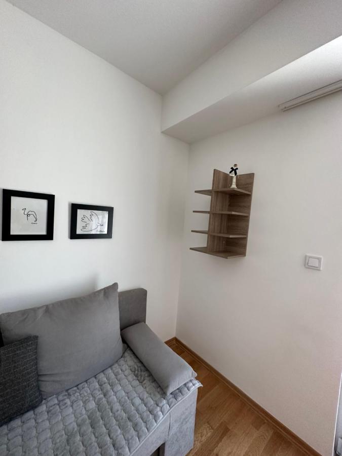 New Town Apartment Üsküp Dış mekan fotoğraf