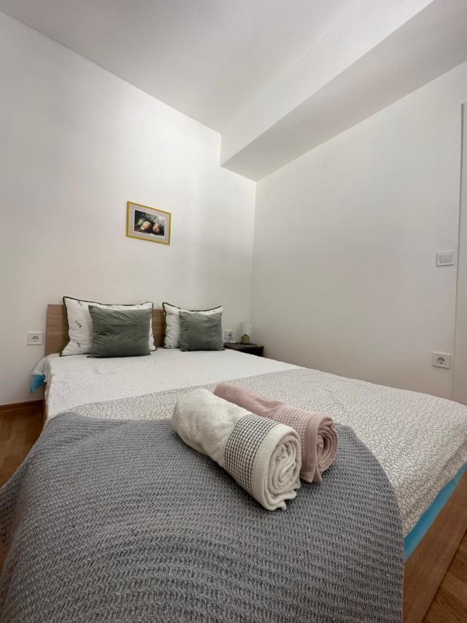 New Town Apartment Üsküp Dış mekan fotoğraf