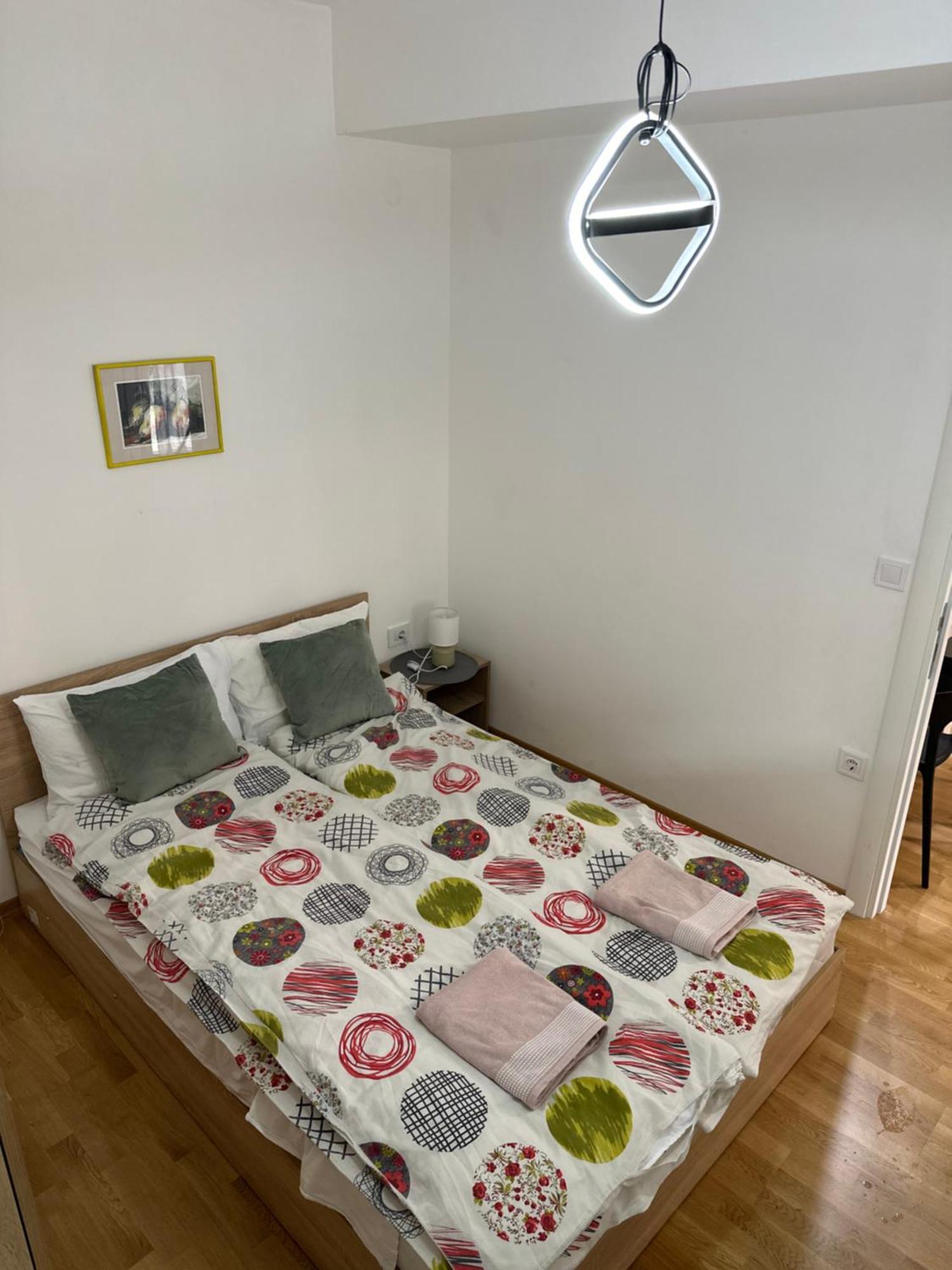New Town Apartment Üsküp Dış mekan fotoğraf