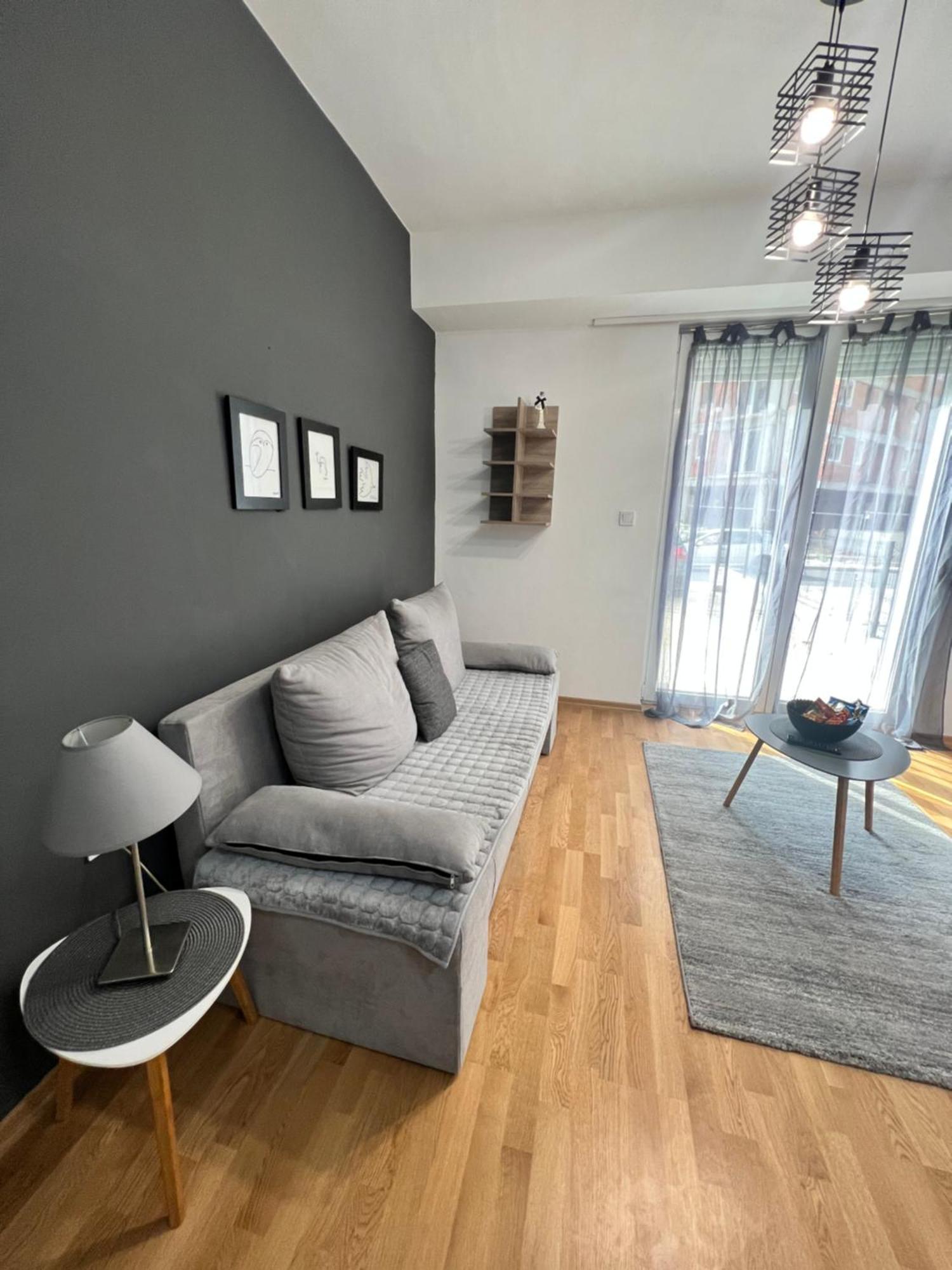New Town Apartment Üsküp Dış mekan fotoğraf
